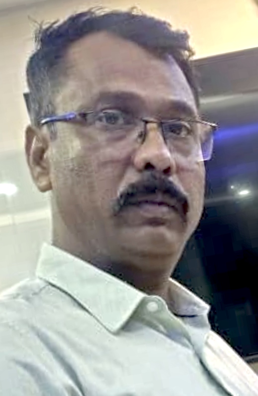 Dr. Hitesh Kawde